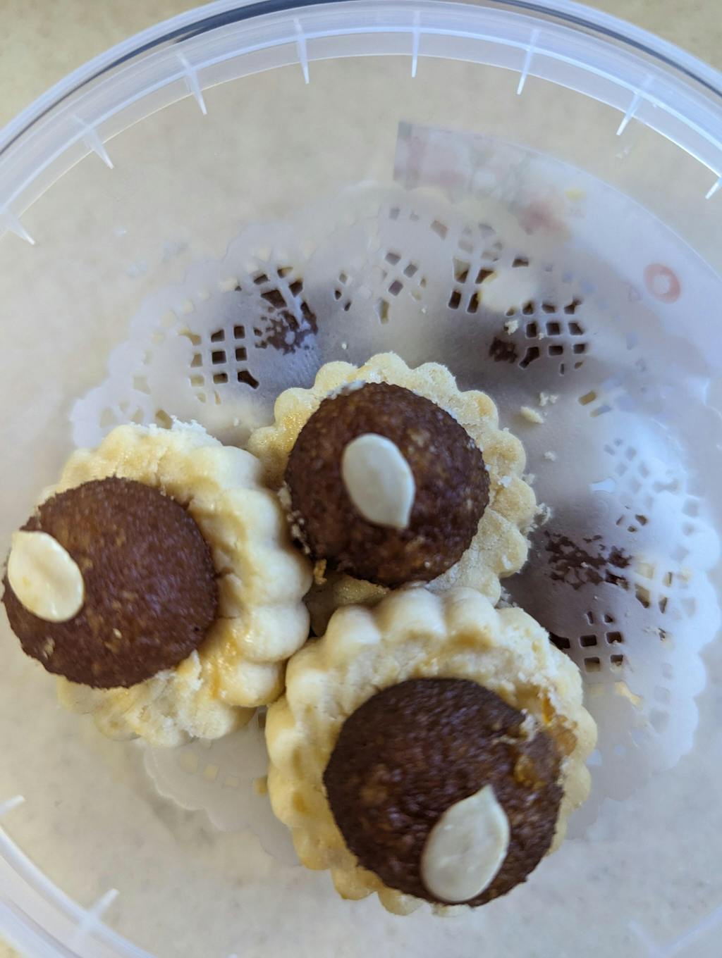 Customer photo for an Amour Desserts review