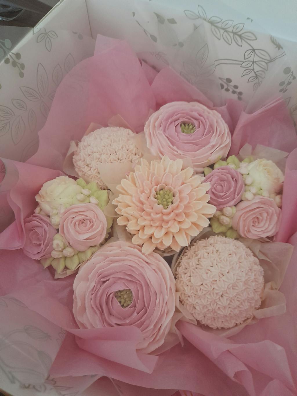 Customer photo for an Amour Desserts review