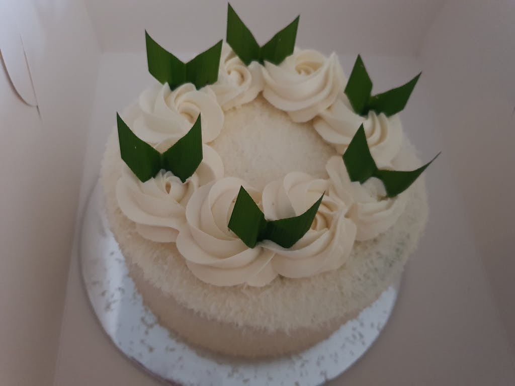 Customer photo for an Amour Desserts review