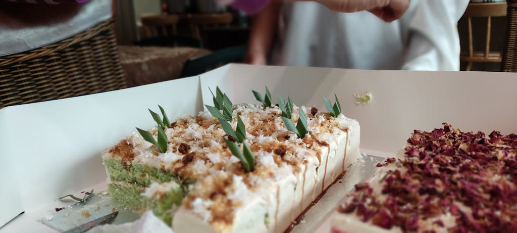 Customer photo for an Amour Desserts review