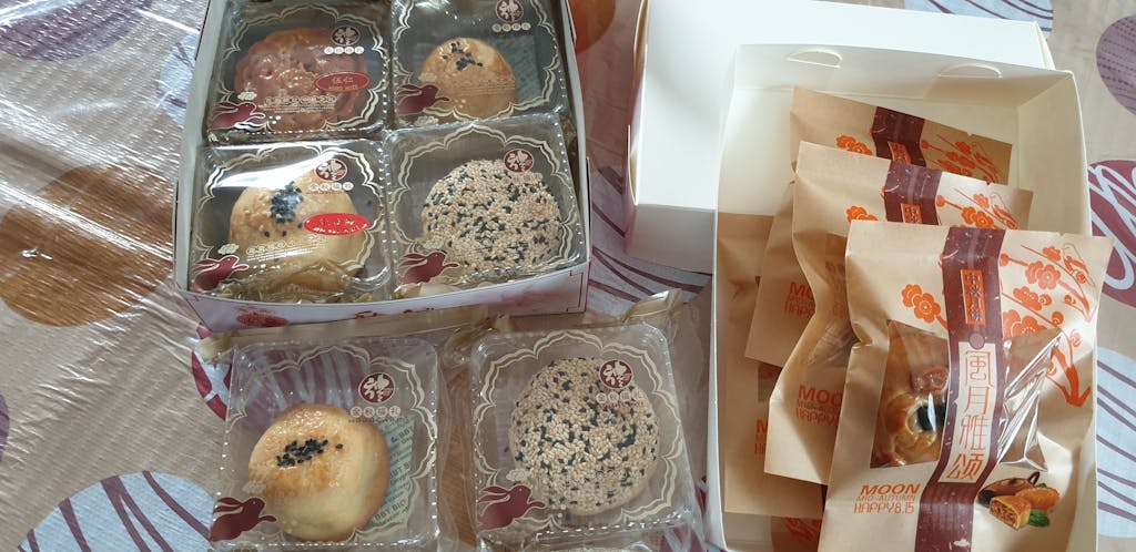 Customer photo for an Amour Desserts review